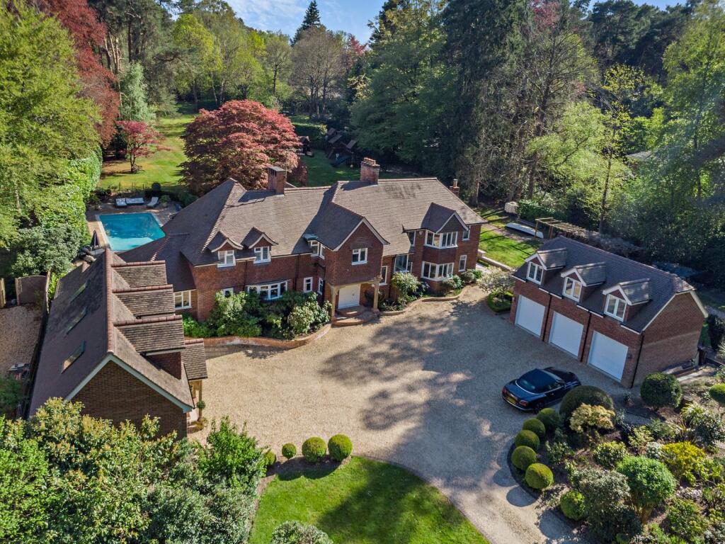 Main image of property: Wellingtonia Avenue, Crowthorne, Berkshire