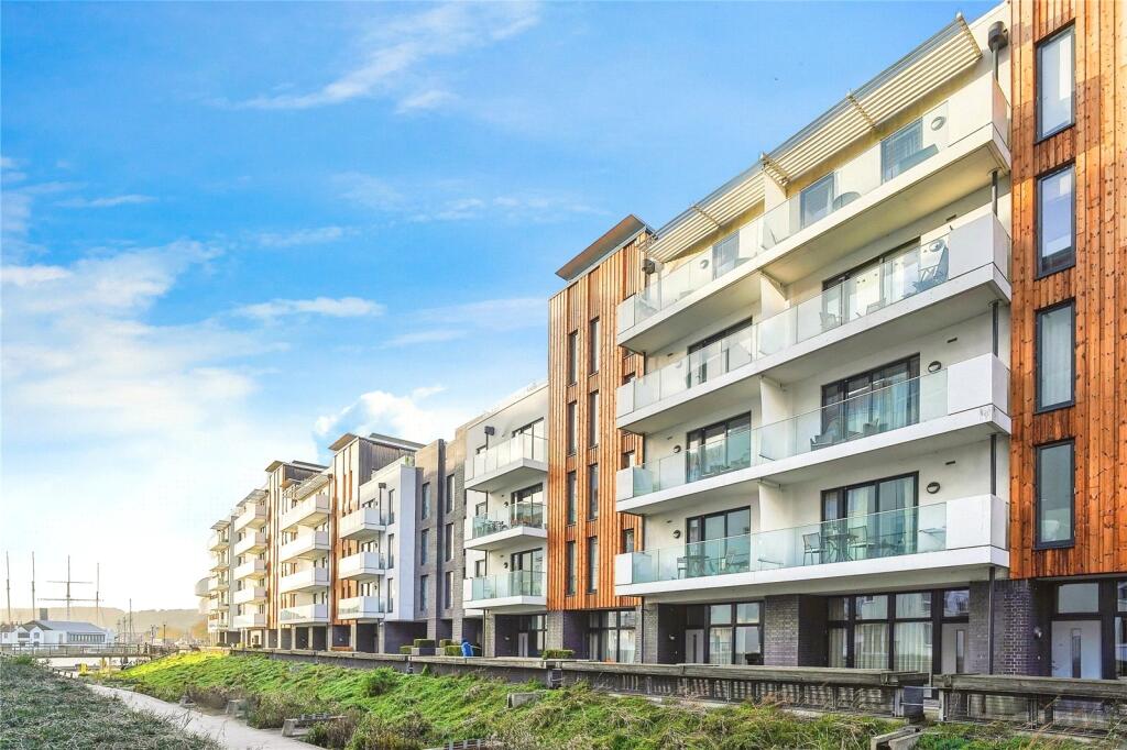 Main image of property: Invicta, Millennium Promenade, Bristol, BS1