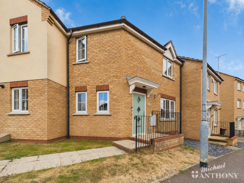 Main image of property: Turnham Drive, Leighton Buzzard, Bedfordshire
