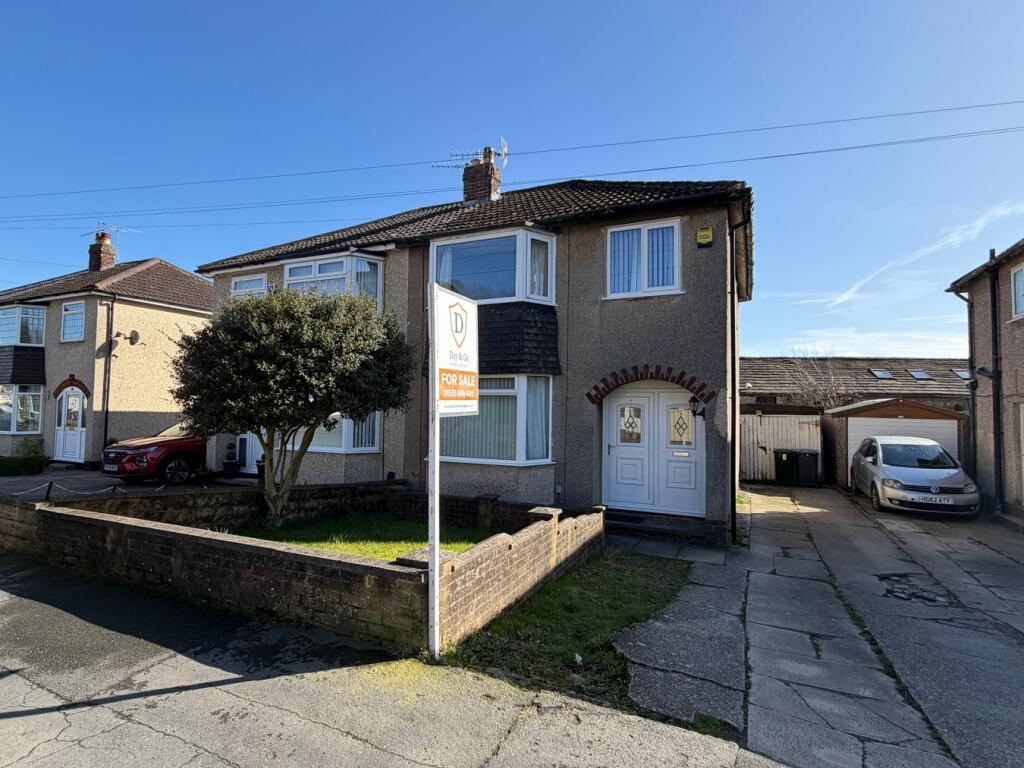 3-bed semi-detached on 6, Bronte Drive, £215,000