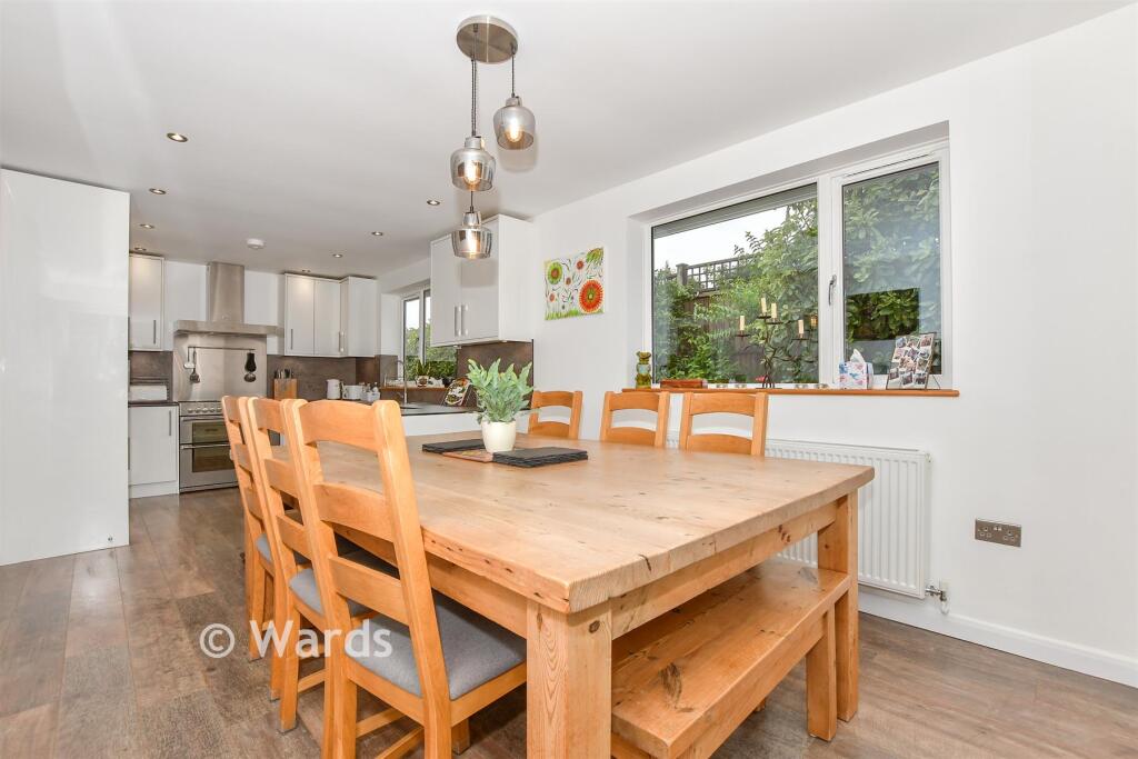House in Rochester - View 4