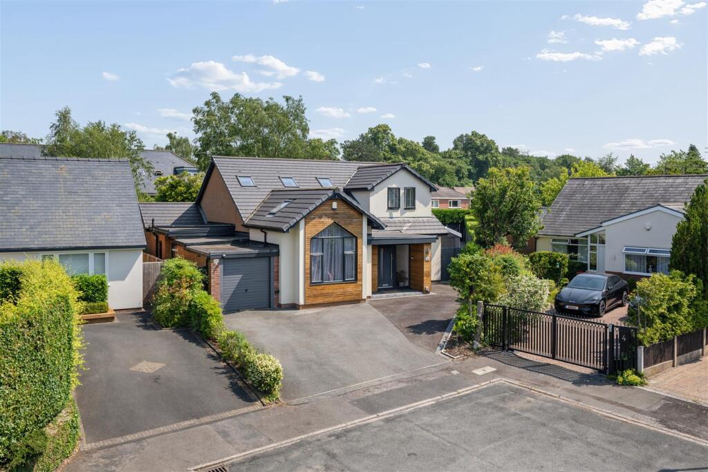 Main image of property: Winmarith Drive, Hale Barns