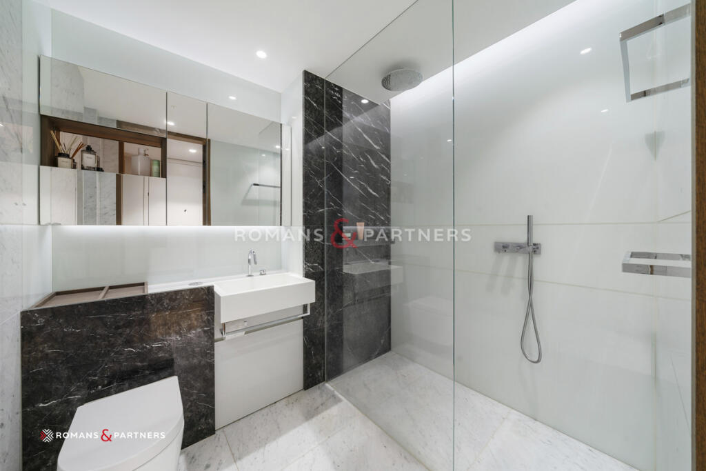 Apartment in London - More