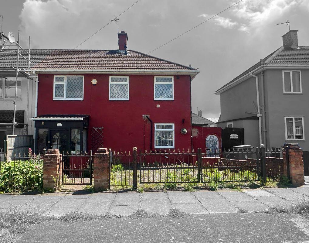 Main image of property: 4 Drayton Road, Leicester, LE3 6LL
