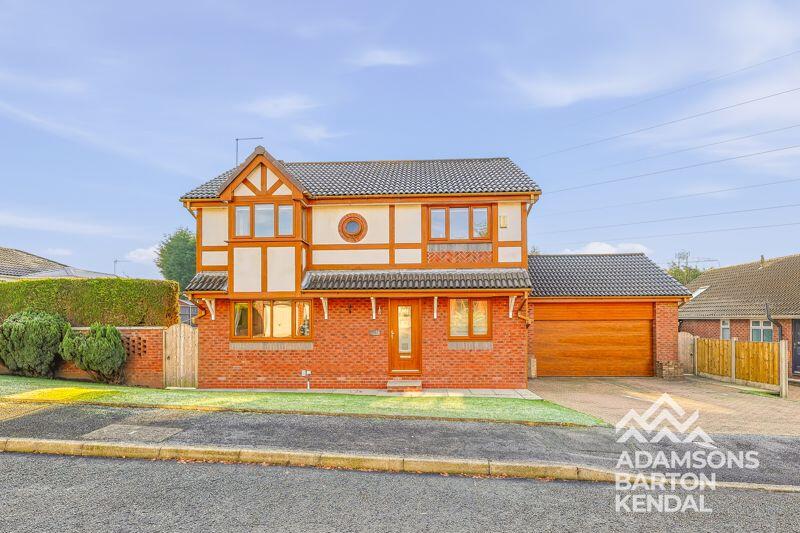 4-bed detached on Further Field, Norden OL11, £575,000