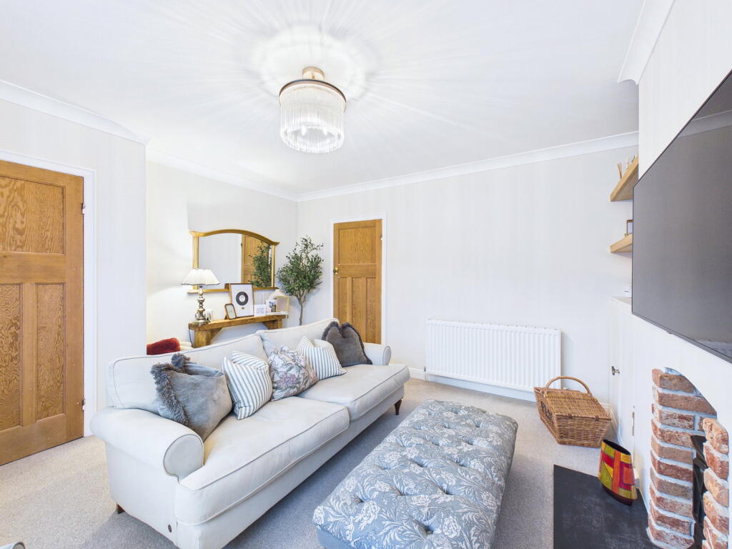 House in Nottingham - View 5