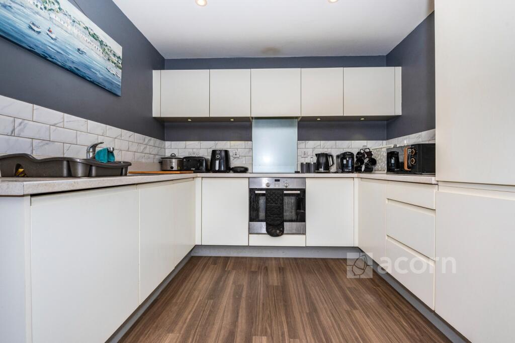 Apartment in Dartford - View 3
