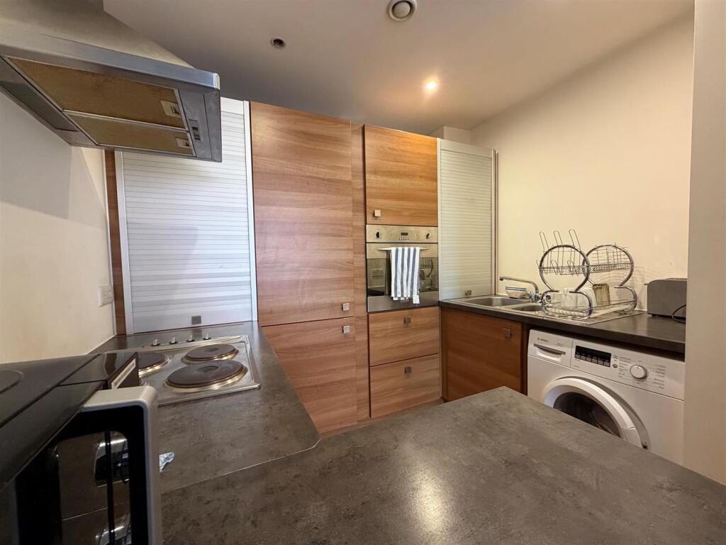 Apartment in Manchester - View 4
