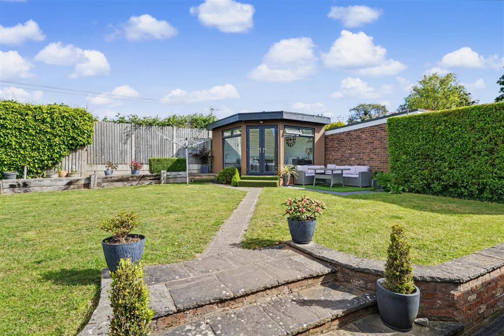 House in Nottingham, Toton - View 4