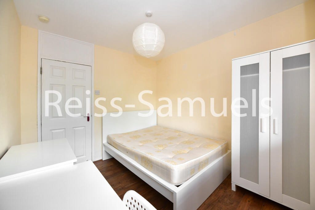 4 bedroom maisonette for rent