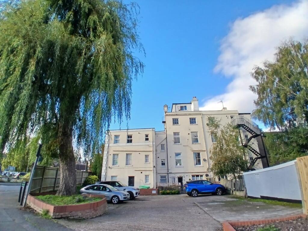Main image of property: Station Rd, Redhill