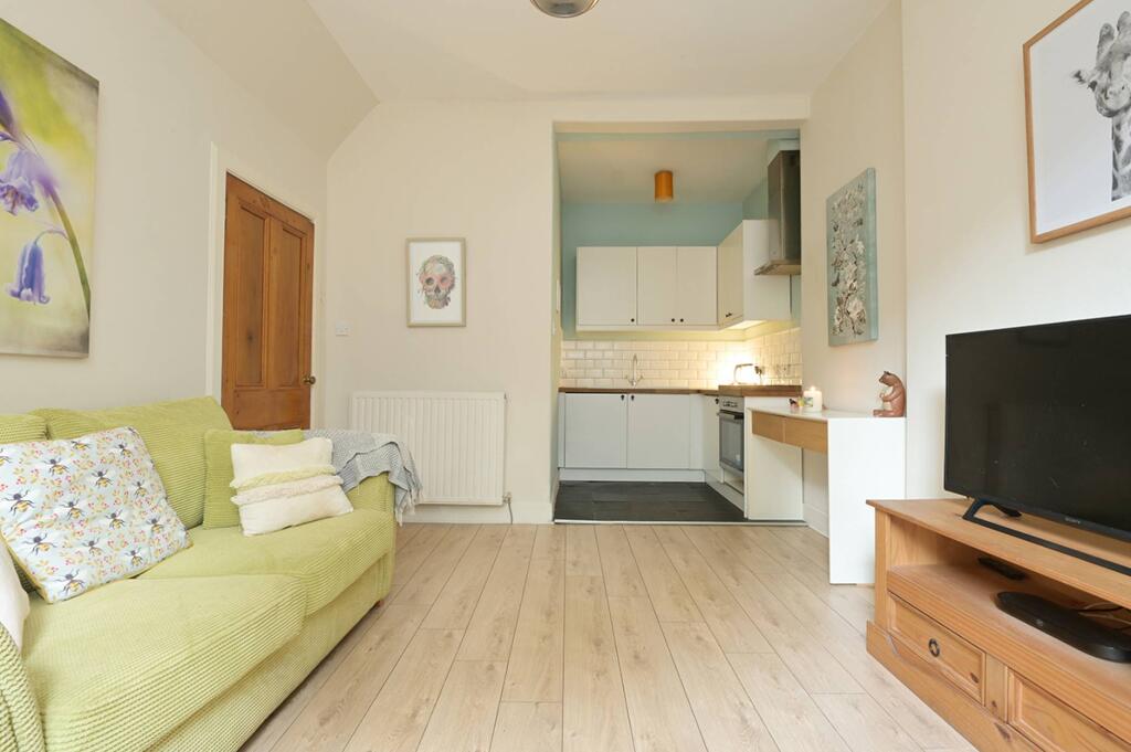 Apartment in Edinburgh, Powderhall, New Town/Broughton - View 4