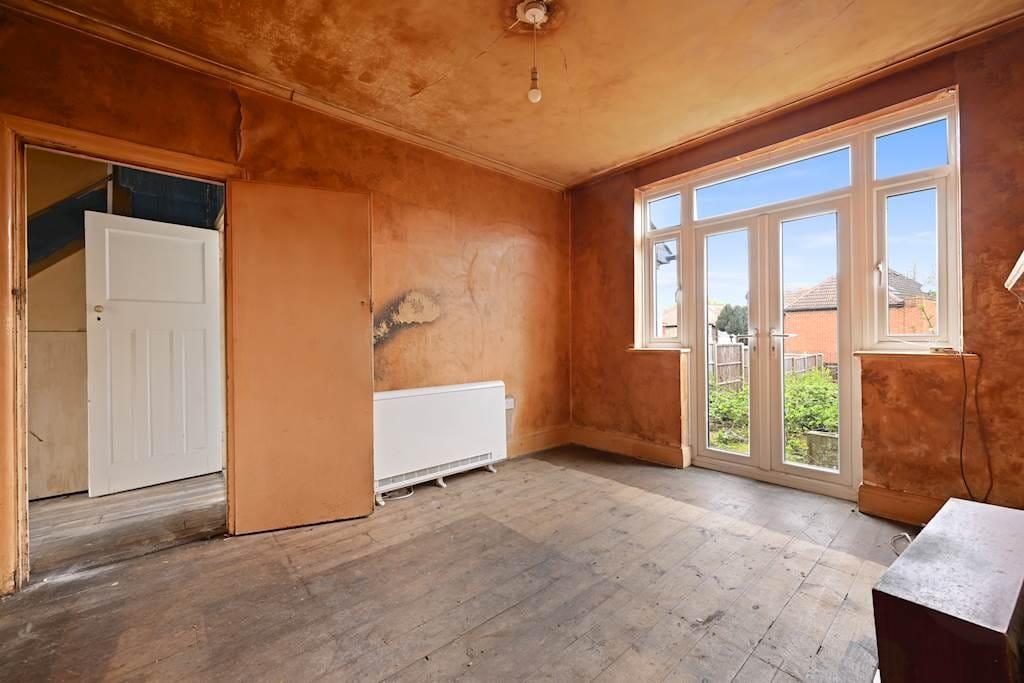 House in London - View 5