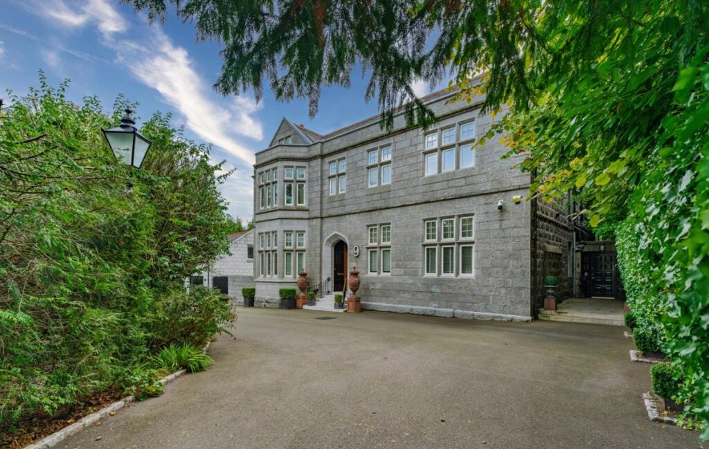 Main image of property: Kimberley, 9 Rubislaw Den North, Aberdeen, AB15