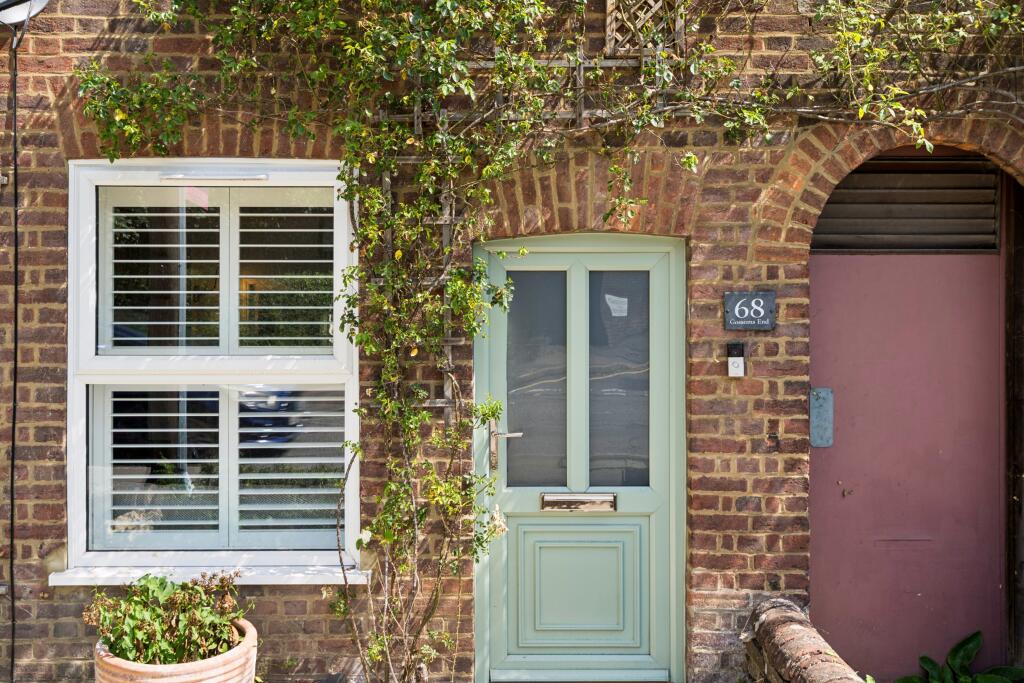 Main image of property: Gossoms End, Berkhamsted, Hertfordshire,HP4