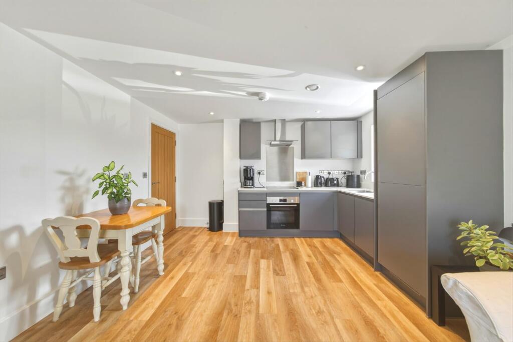 Rectory Road, West Bridgford - View 6