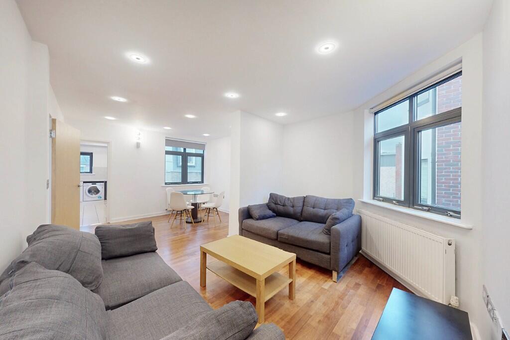 Main image of property: Umberston Street, London, E1