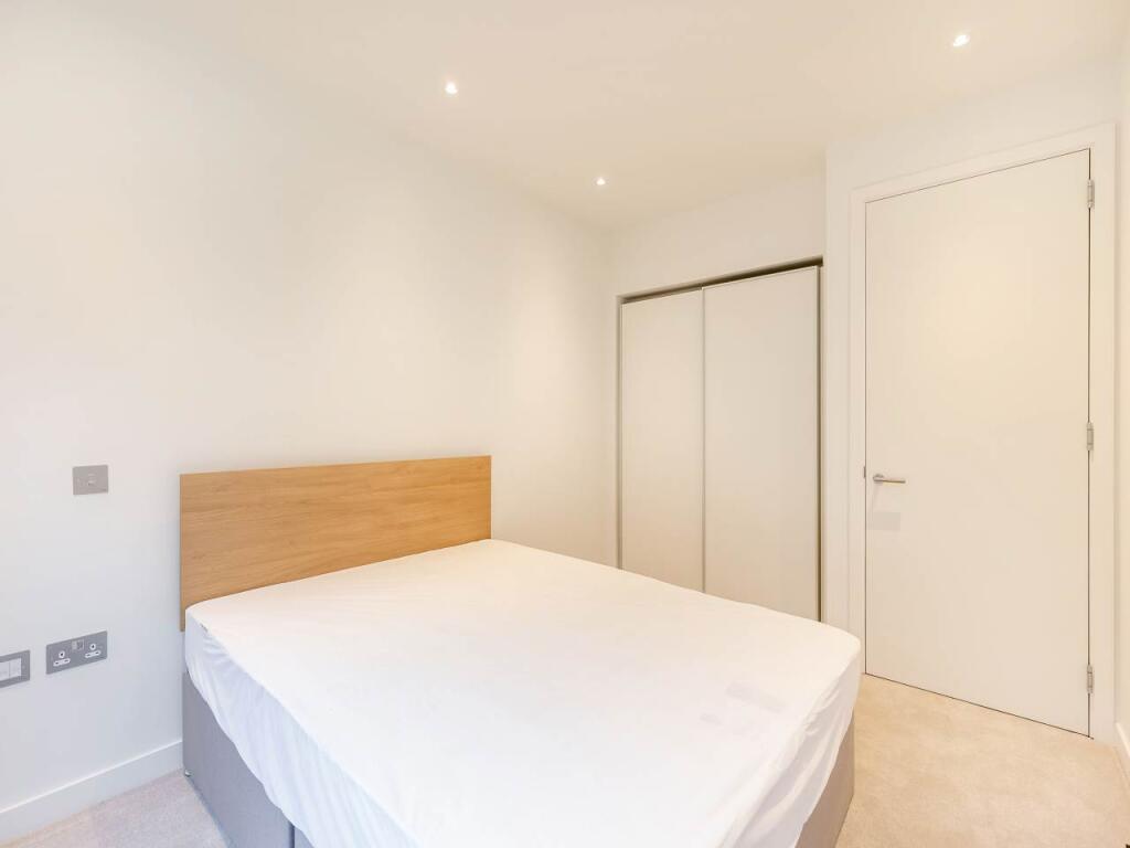 Apartment in Edinburgh - View 5