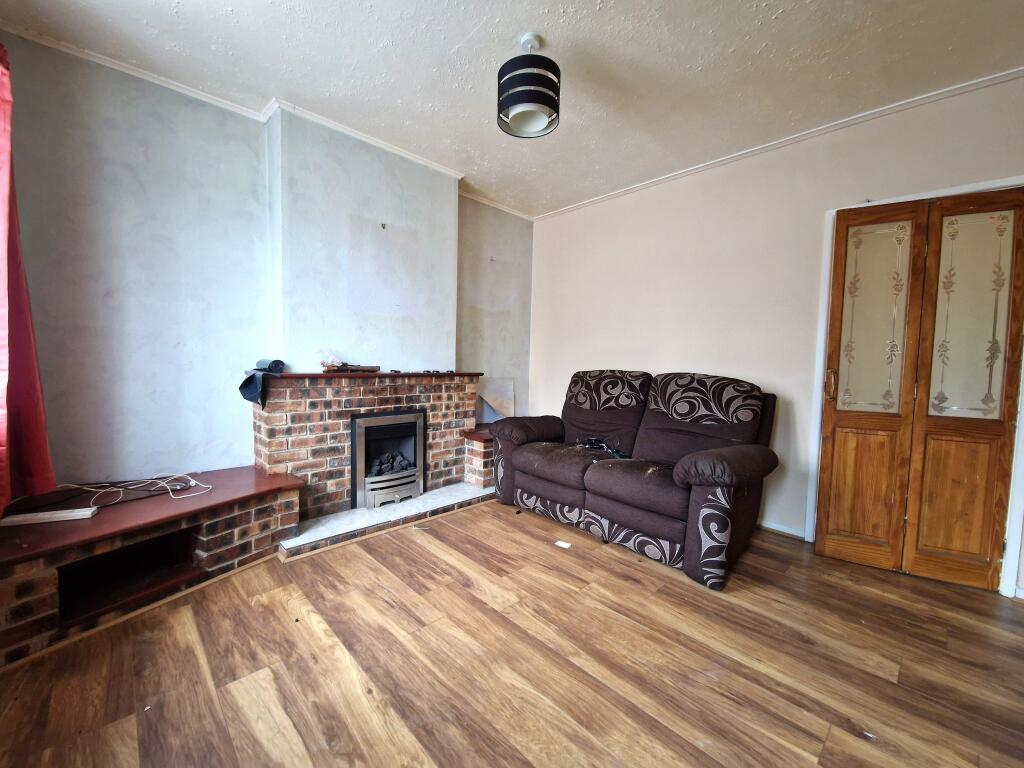 New Road, Armitage, Rugeley photo 3