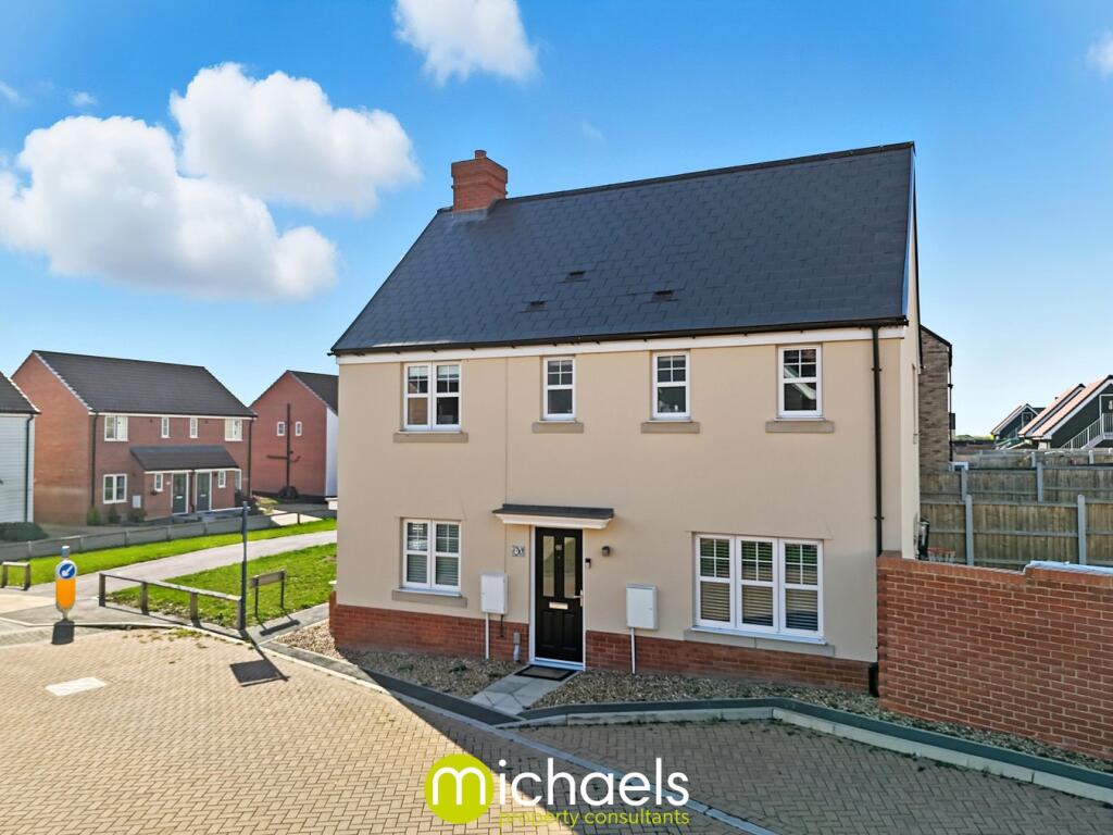 3-bed detached on Penguin Parade, Stanway, Colchester, CO3, £375,000