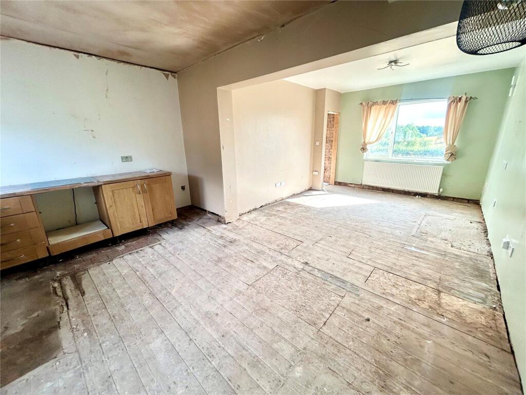 House in North Warwickshire, Dordon - View 4