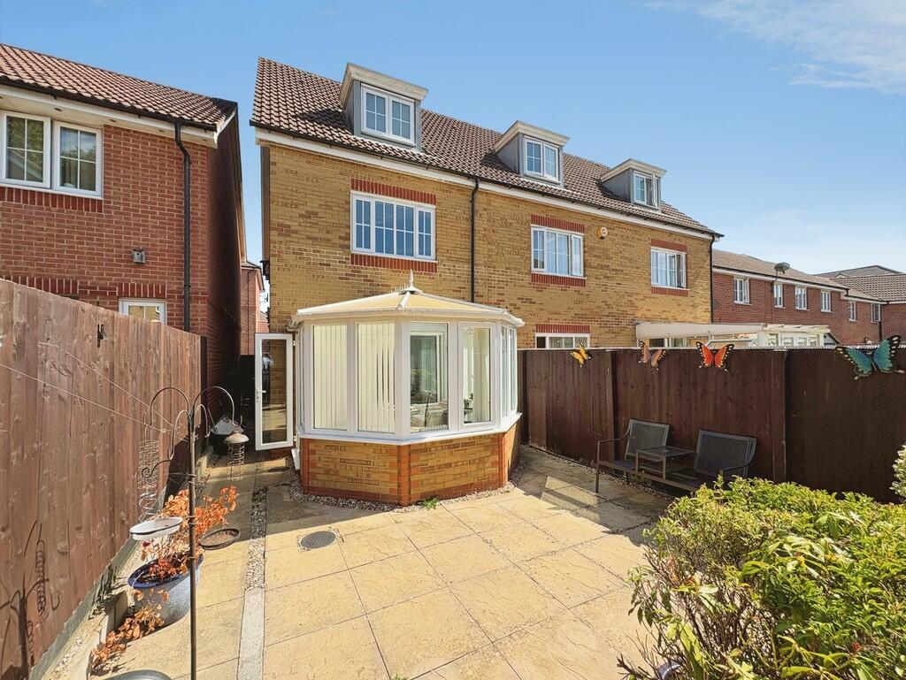 Merlin Close, Yeovil photo 2