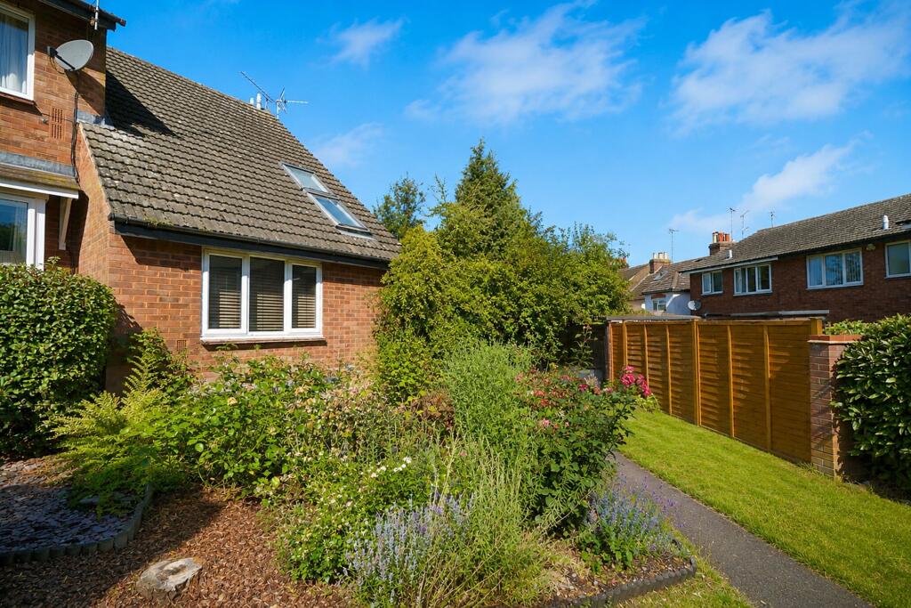 House in Luton