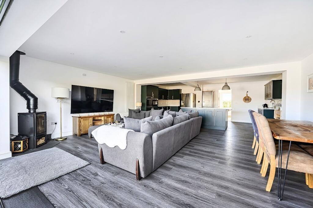House in Salisbury, Wiltshire - View 5