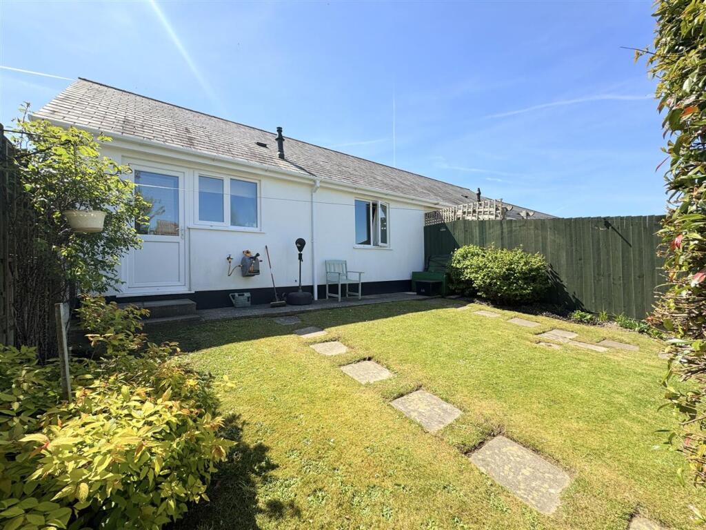 House in Truro - View 5