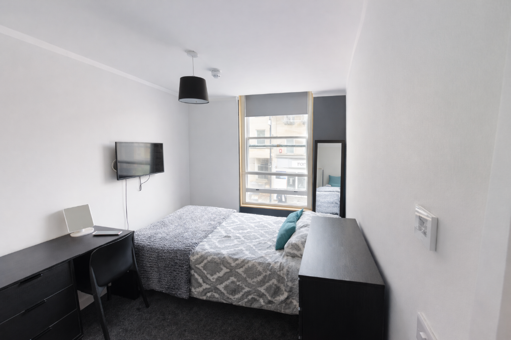 Apartment in Bristol, Canon's Marsh, City Centre - More