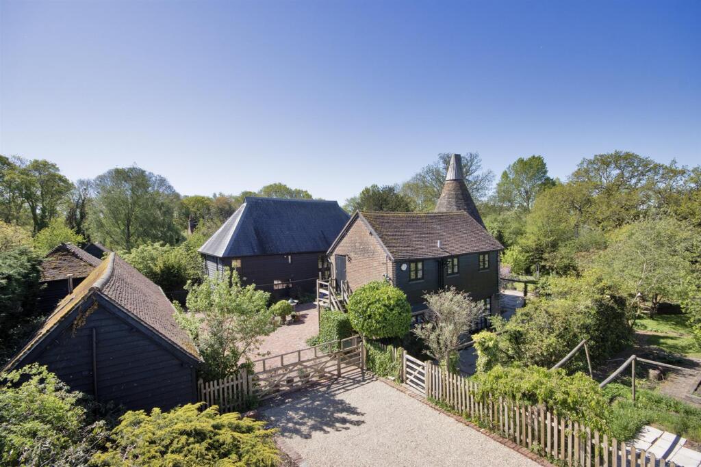 Main image of property: Chiddingstone Causeway, Tonbridge