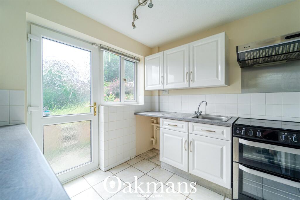 House in Birmingham, West Midlands - More