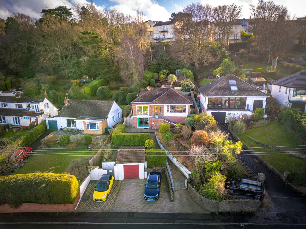 Main image of property: Nore Road, Portishead, Bristol, BS20 8EX