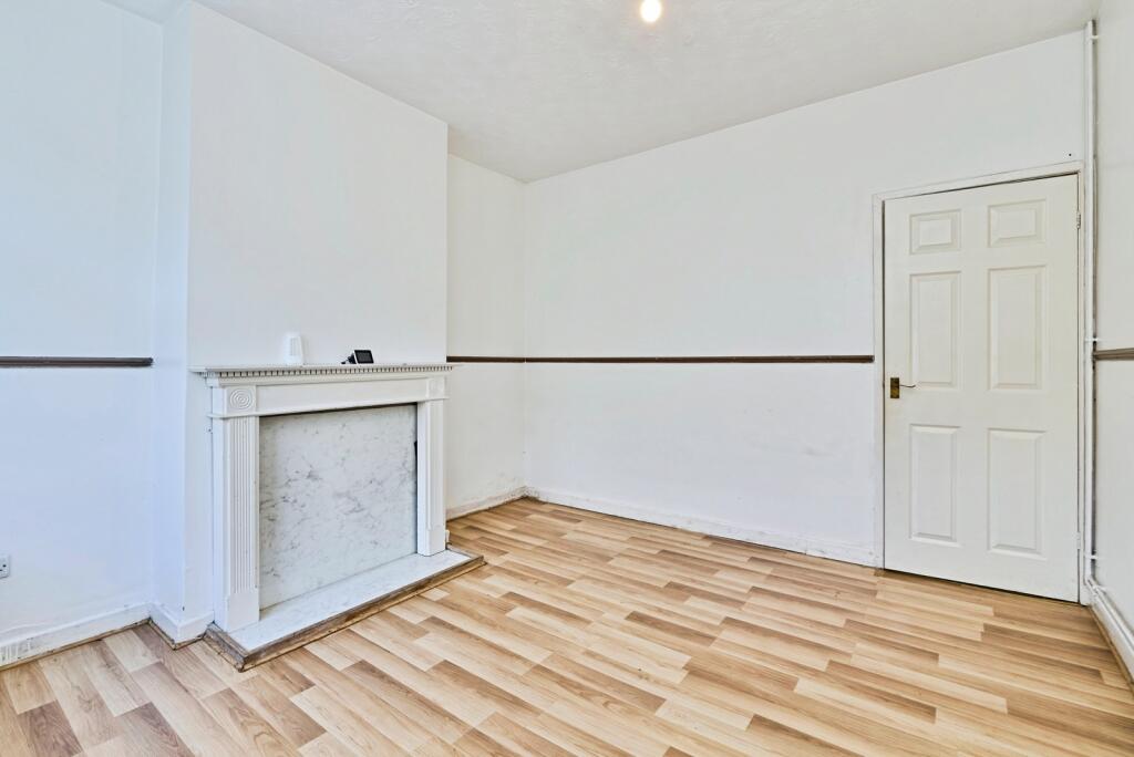 House in Wolverhampton, West Midlands - View 5