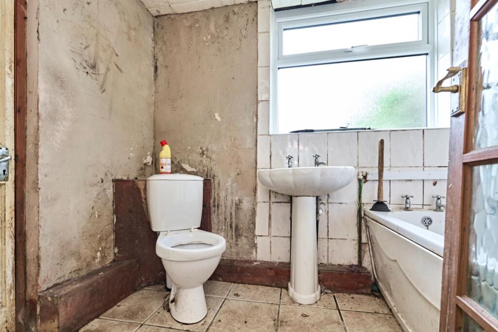 Additional image 11 of 8 Holywell Lane, Rednal, Birmingham, B45 9EJ