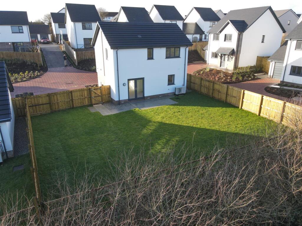 Copse Close, Buckland Brewer photo 2