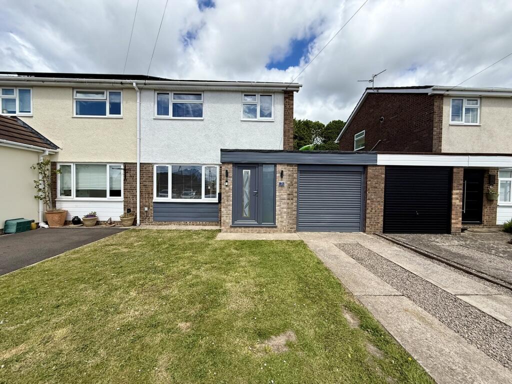 Main image of property: Swallow Drive, Caldicot, Mon. NP26 5RD