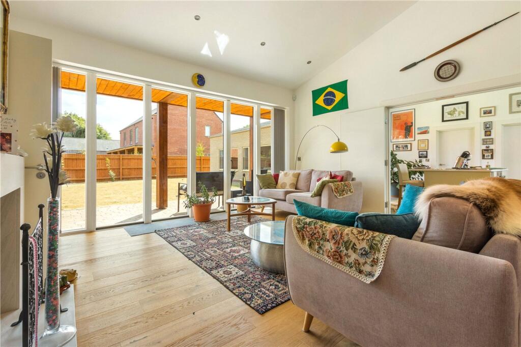 Humberston, Grimsby, DN36 photo 2