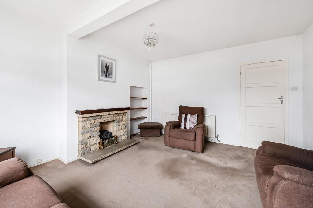 Kingswood Drive, Carshalton, Greater London, SM5 photo 4