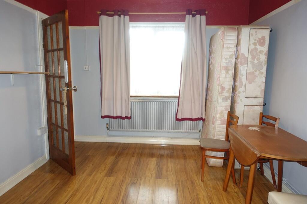 House in Canterbury - View 5