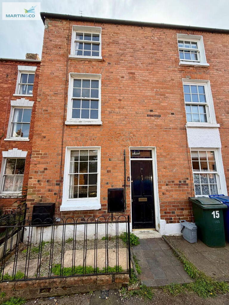3-bed house on Crouch Street, Banbury , Oxfordshire , £310,000