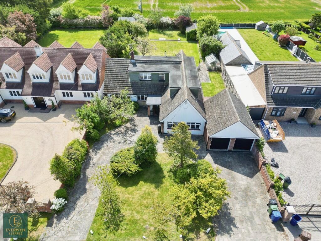 Main image of property: Victoria Road, RM14