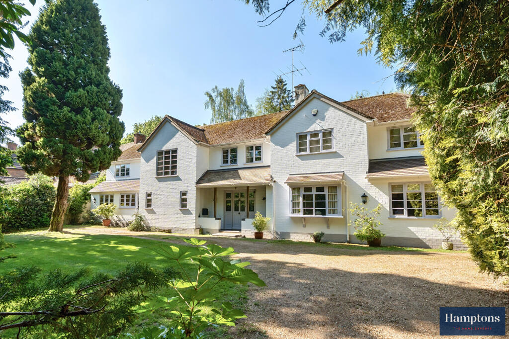 Main image of property: 14-16 Stubbs Wood, Amersham, HP6