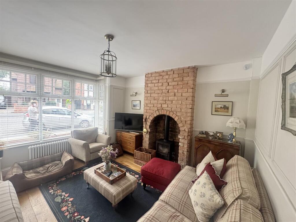House in Redditch, Worcestershire - View 2