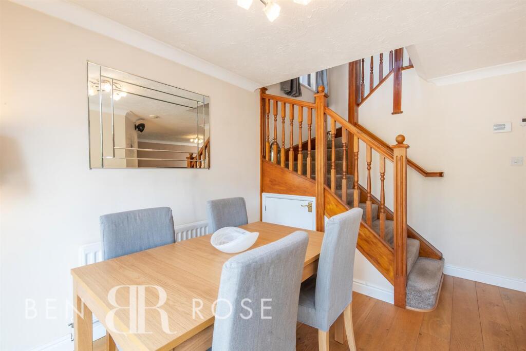 Fareham Close, Walton-Le-Dale, Preston - View 6