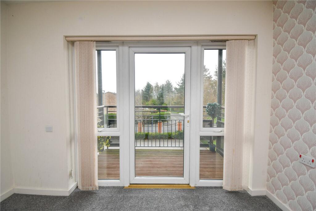 New Grosvenor Road, Ellesmere Port, Cheshire - View 5