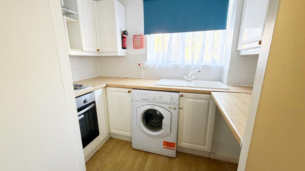 Main image of property: Magpie Close, Enfield, EN1