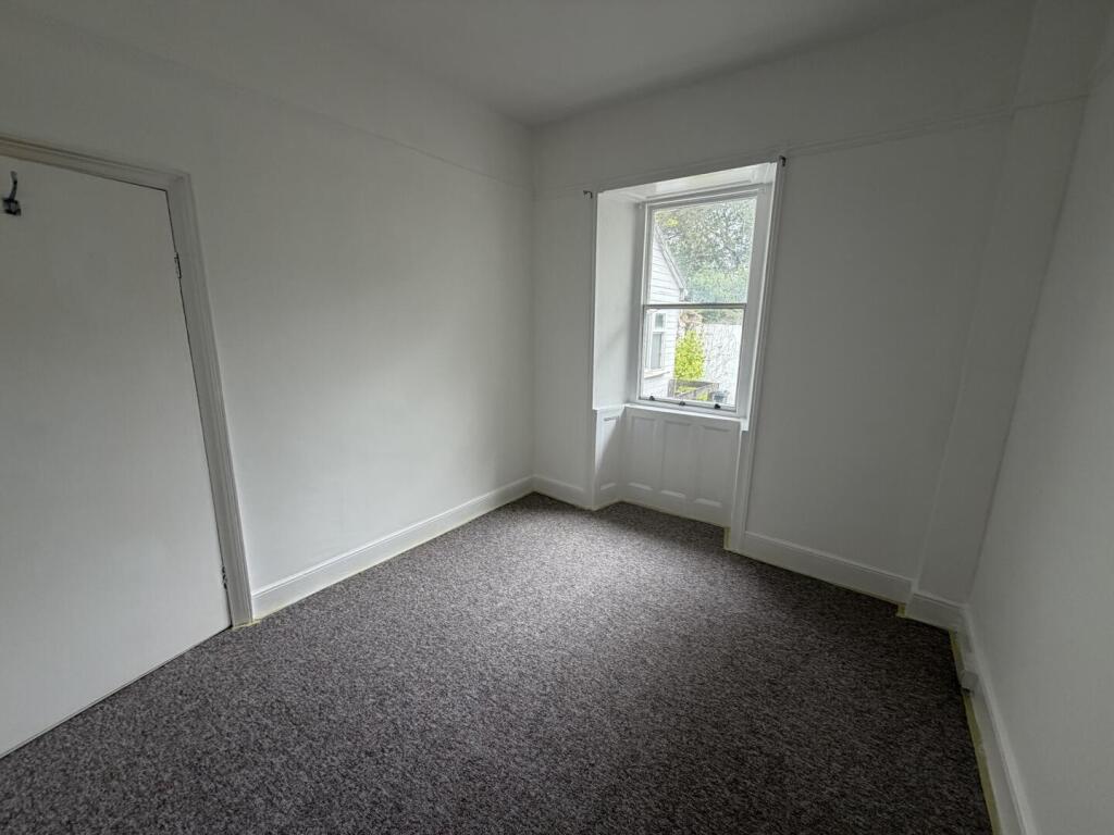 Apartment in Truro - View 4