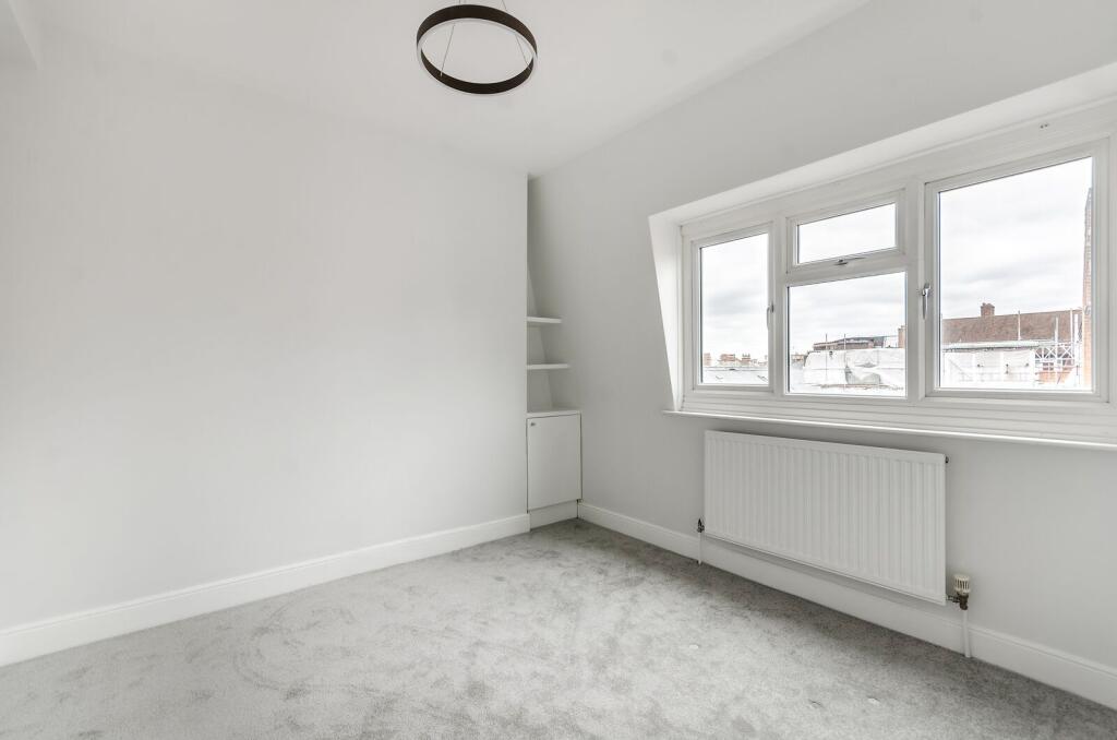 Apartment in London, City of Westminster - View 4