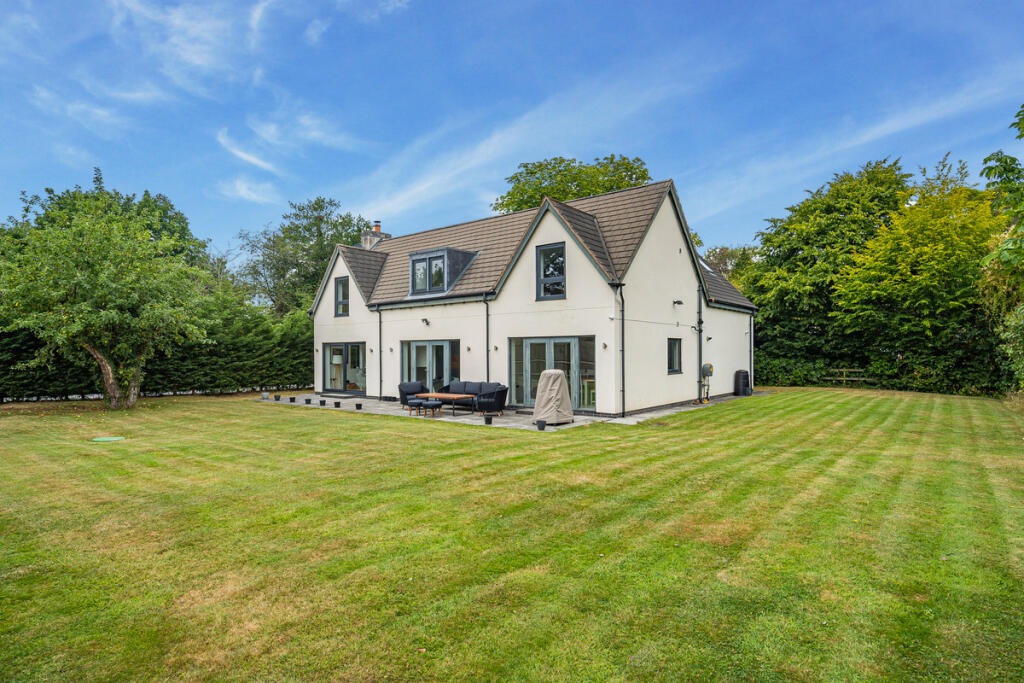 Main image of property: Saner House, Hartford